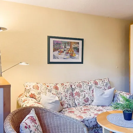 Appartement Gaestehaus Karstadt 01 - Rosengarten