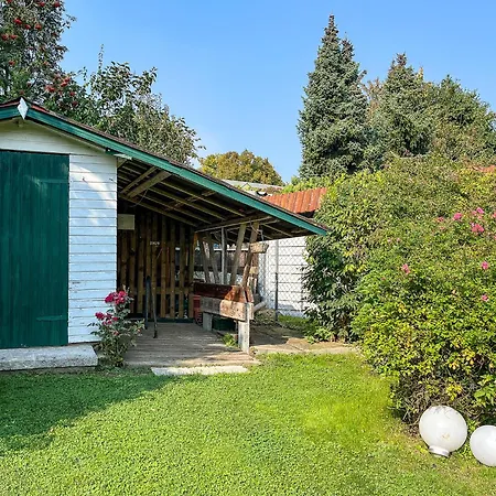 Gaestehaus Karstadt 01 - Rosengarten Appartement Boltenhagen (Ostseebad)